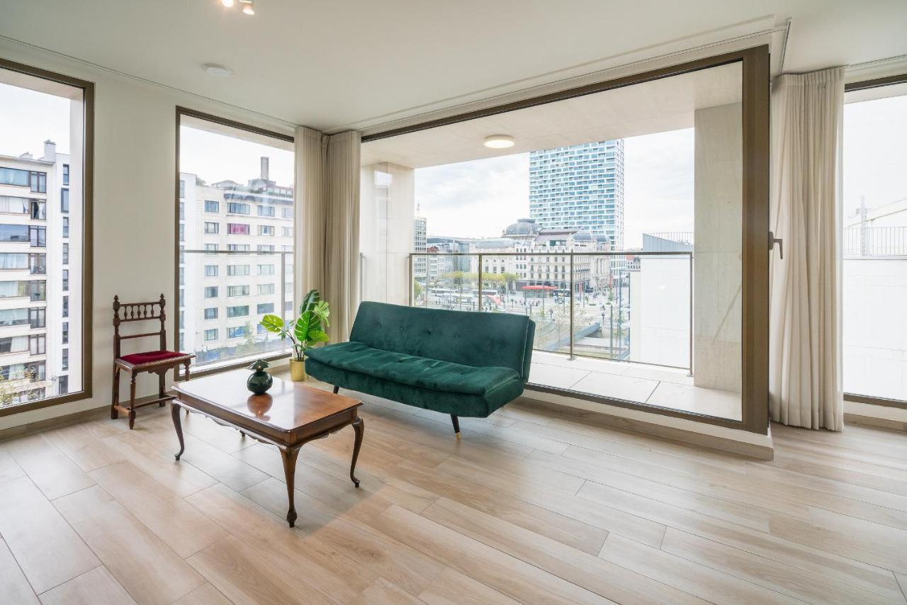 Opera In The Heart Of Apartment *